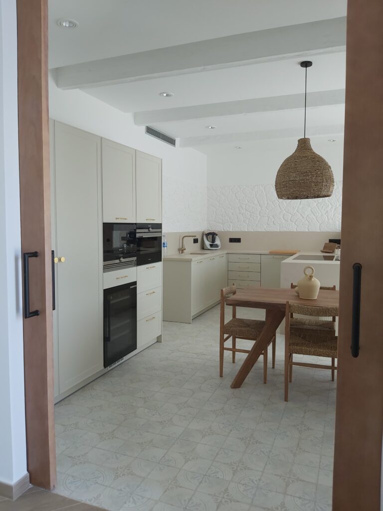 PHOTO-2024-09-24-15-14-03 (1)